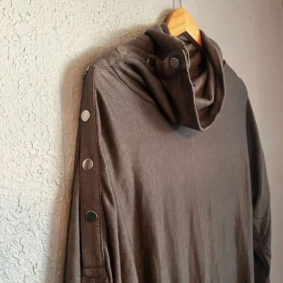 BCBGMAXAZRIA Womens Long Sleeve Stretch Romper Cowl Neck Size XS Oversized - Picture 2 of 4